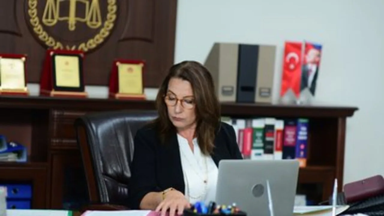 مسلسل التركى Aldatmak الخيانة مترجم