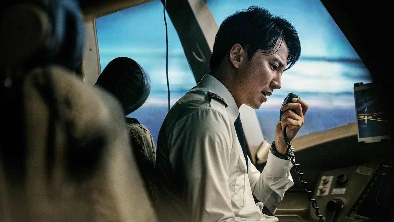 فيلم Emergency Declaration 2021 مترجم اونلاين HD
