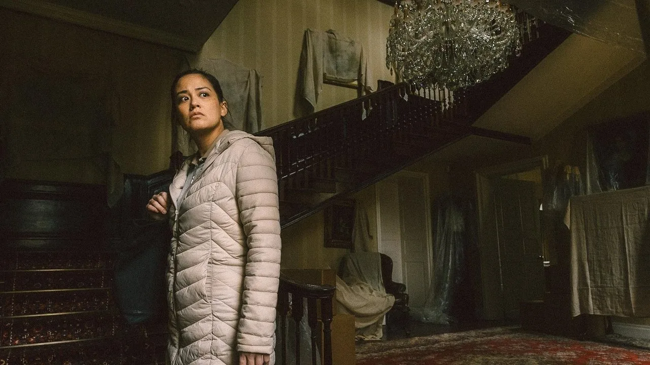 فيلم Raging Grace 2023 مترجم اون لاين